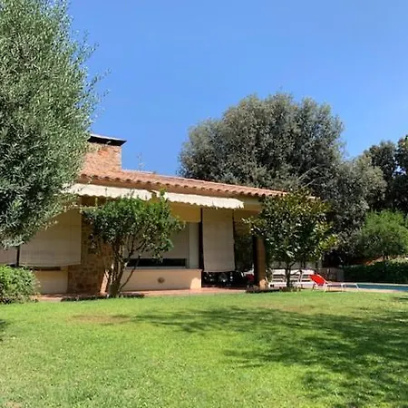 Holiday home Montgo L'Escala