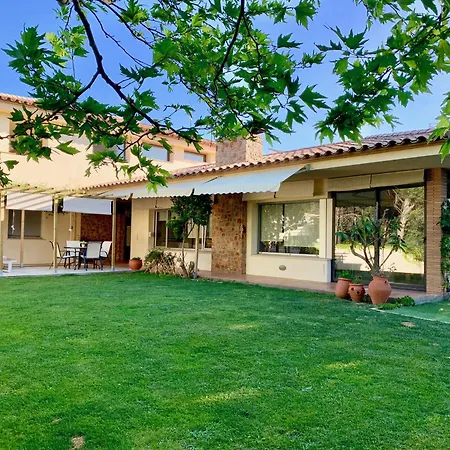 Holiday home Montgo
